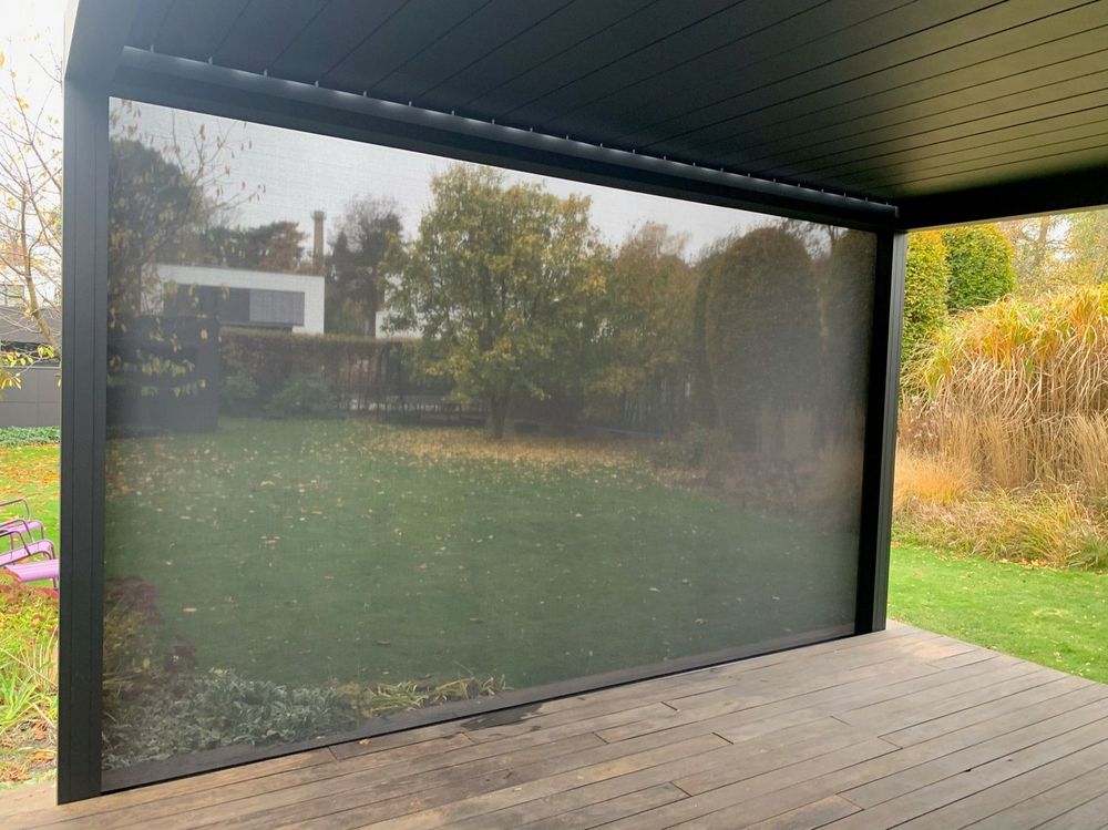 Screen als seitlicher Windschutz